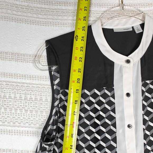 Halogen Geometric Print Button Tank Top Black White Size M Petite - Picture 4 of 8